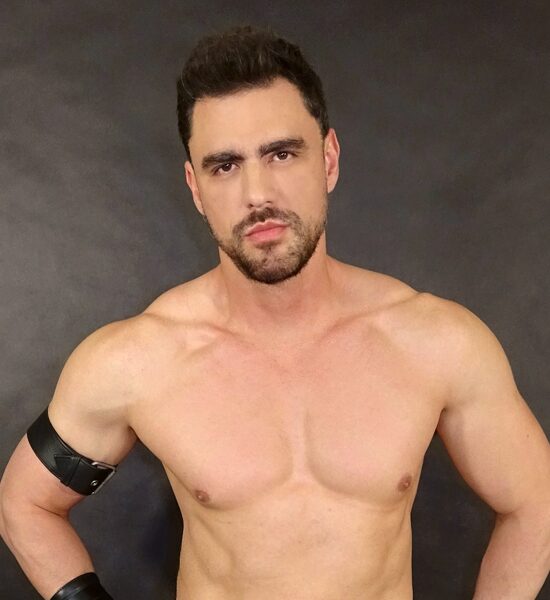 KYLE FOX